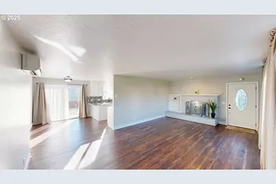 425 Memory Ln, Brookings, OR 97415 - Photo 5