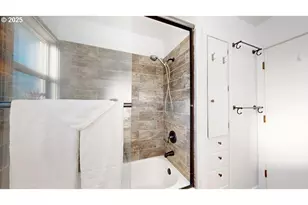 425 Memory Ln, Brookings, OR 97415 - Photo 17