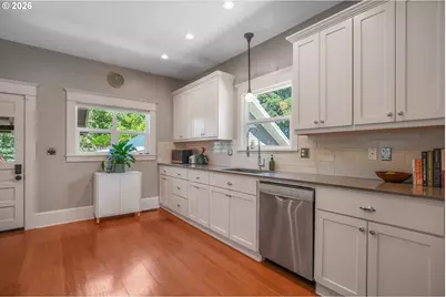 1541 NE 49th Ave, Portland, OR 97213 - Photo 17