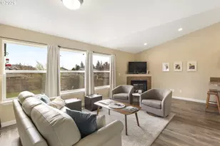 131 SW Oliver Ct, Dundee, OR 97115 - Photo 13