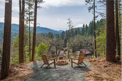 322 Round Prairie Rd, Wilderville, OR 97543 - Photo 31