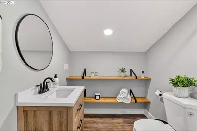 322 Round Prairie Rd, Wilderville, OR 97543 - Photo 21