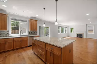 20386 SW Navarre Ln, Beaverton, OR 97007 - Photo 9