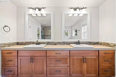 20386 SW Navarre Ln, Beaverton, OR 97007 - Photo 17