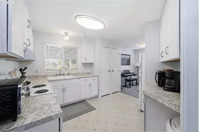 1199 N Terry St #282, Eugene, OR 97402 - Photo 7