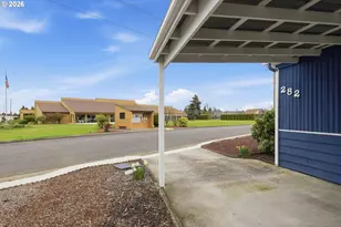 1199 N Terry St, Eugene, OR 97402 - Photo 25