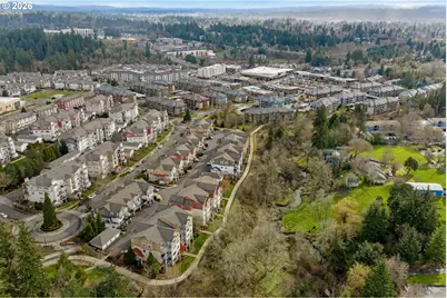 635 NW Lost Springs Ter #401, Portland, OR 97229 - Photo 31