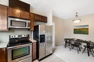 635 NW Lost Springs Terrace, Portland, OR 97229 - Photo 13