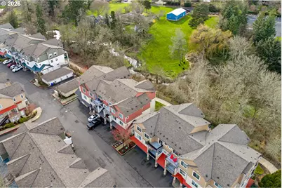 635 NW Lost Springs Ter #401, Portland, OR 97229 - Photo 29