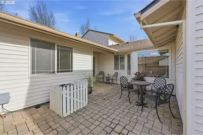 15765 SW Greens Way, Portland, OR 97224 - Photo 3