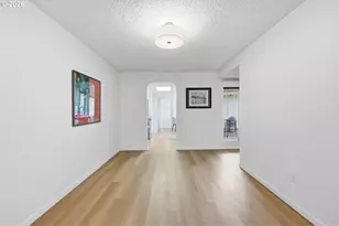 15765 SW Greens Way, Portland, OR 97224 - Photo 11