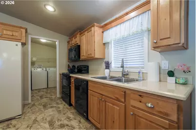 5101 NE 121st Ave #123, Vancouver, WA 98682 - Photo 11
