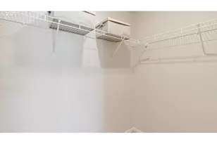 3674 SW Binford Ave, Gresham, OR 97080 - Photo 9