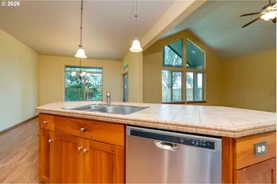 1969 NW Woodland Dr, McMinnville, OR 97128 - Photo 21