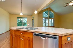 1969 NW Woodland Dr, McMinnville, OR 97128 - Photo 21