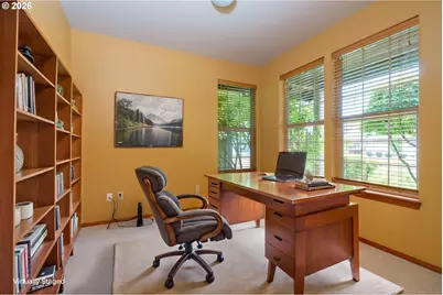 1969 NW Woodland Dr, McMinnville, OR 97128 - Photo 9