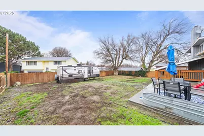 370 SE 9th Dr, Hermiston, OR 97838 - Photo 29