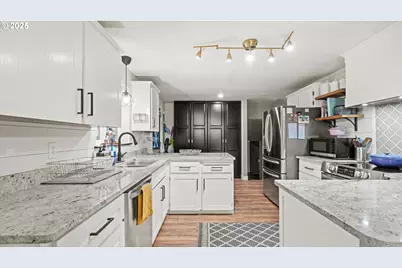 370 SE 9th Dr, Hermiston, OR 97838 - Photo 9