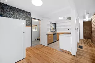 2227 SE 141st Ave, Portland, OR 97233 - Photo 9