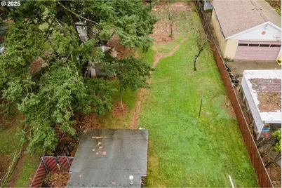 2227 SE 141st Ave, Portland, OR 97233 - Photo 27