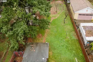 2227 SE 141st Ave, Portland, OR 97233 - Photo 27