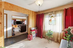 76306 Jasper Dr, Oakridge, OR 97463 - Photo 9