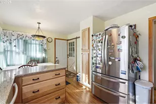 76306 Jasper Dr, Oakridge, OR 97463 - Photo 25
