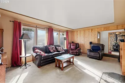 76306 Jasper Dr, Oakridge, OR 97463 - Photo 11
