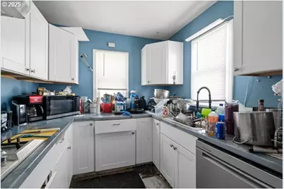 105 S Earl Ct, Stanfield, OR 97875 - Photo 9