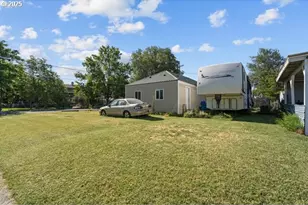 105 S Earl Ct, Stanfield, OR 97875 - Photo 17