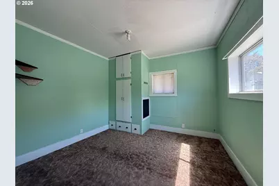 1468 SE Thompson St, Roseburg, OR 97470 - Photo 17