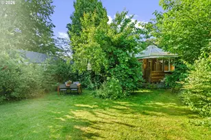 4326 SE Main St, Portland, OR 97215 - Photo 21