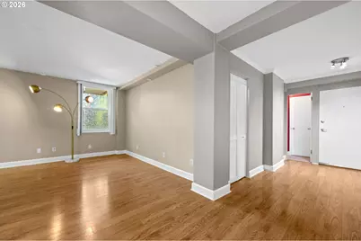 1205 SW Cardinell Dr #505, Portland, OR 97201 - Photo 7