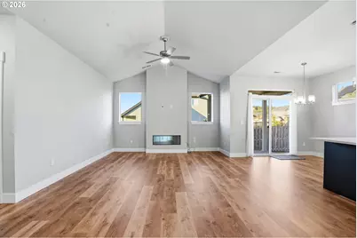 753 NE Wildwood Dr, Estacada, OR 97023 - Photo 9