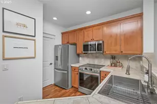 3565 Summerlinn Dr, West Linn, OR 97068 - Photo 15