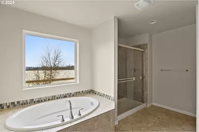 17114 SE Rhododendron St, Happy Valley, OR 97086 - Photo 15