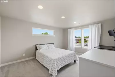 1285 Tirion Ave, Eugene, OR 97404 - Photo 15