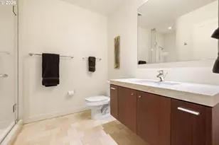 841 S Gaines St, Portland, OR 97239 - Photo 31