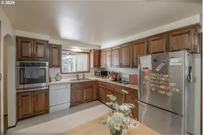 688 Wyatt Ln, Philomath, OR 97370 - Photo 7