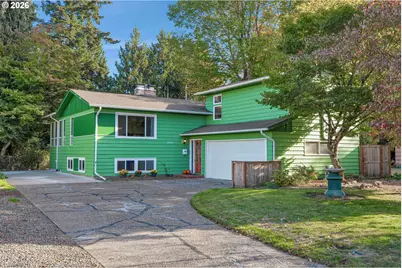 4892 SE Fieldcrest Dr, Milwaukie, OR 97222 - Photo 1
