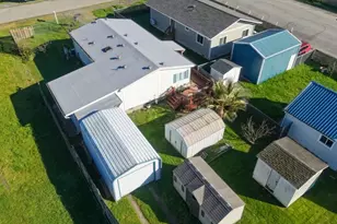 631 2nd Ave, Powers, OR 97466 - Photo 3