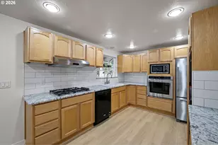 4765 Brookwood St, Eugene, OR 97405 - Photo 13