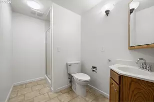 4765 Brookwood St, Eugene, OR 97405 - Photo 33