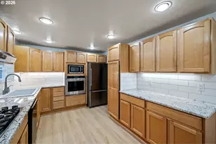 4765 Brookwood St, Eugene, OR 97405 - Photo 17