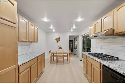 4765 Brookwood St, Eugene, OR 97405 - Photo 15