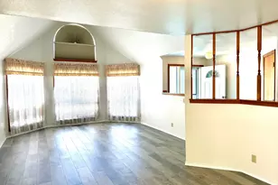 1665 NW Jennifer Ct, Roseburg, OR 97471 - Photo 7
