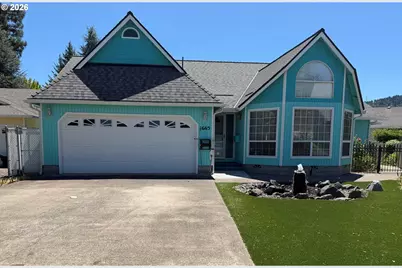 1665 NW Jennifer Ct, Roseburg, OR 97471 - Photo 1