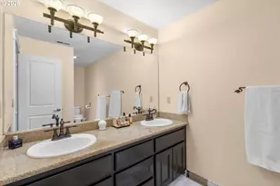 11989 SE Eagle Dr, Clackamas, OR 97015 - Photo 25