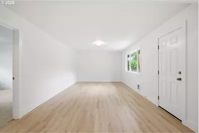 12125 SW Lynnridge Ave, Portland, OR 97225 - Photo 19