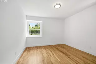 12125 SW Lynnridge Ave, Portland, OR 97225 - Photo 13